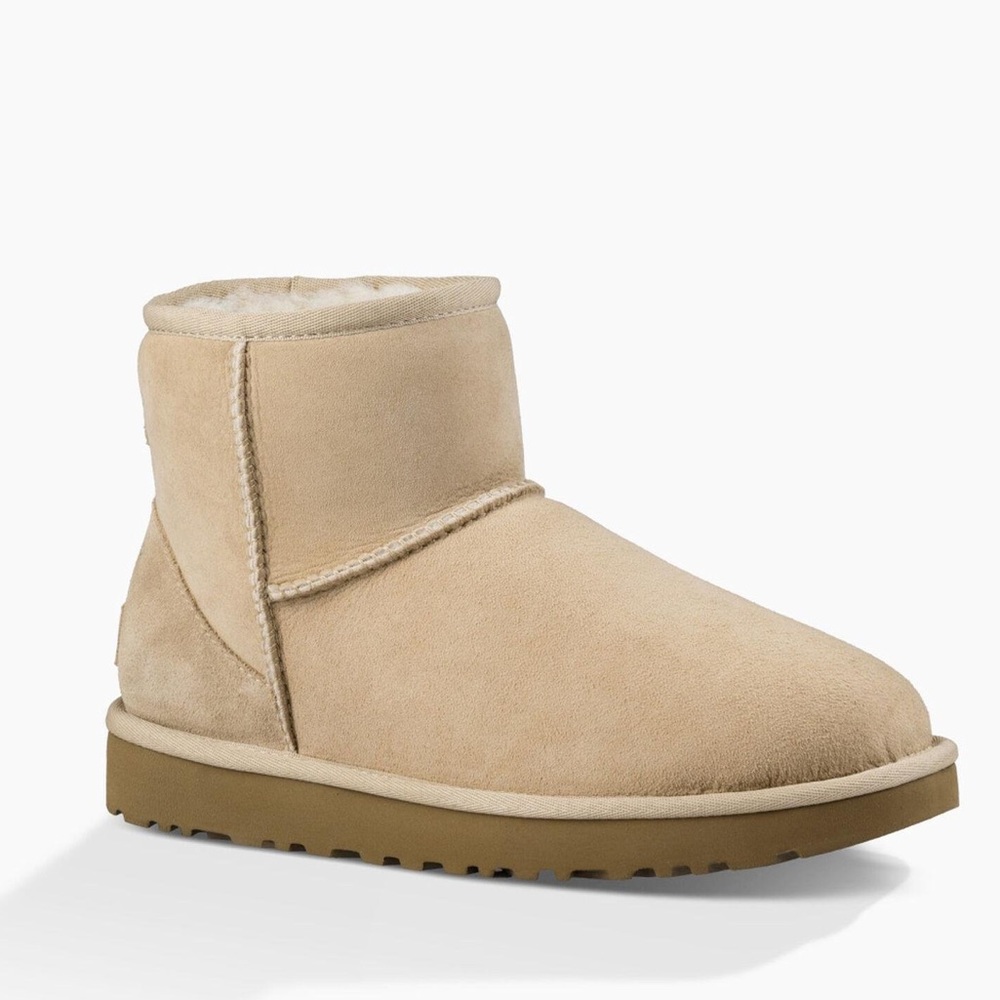 Mini Sand Uggs
